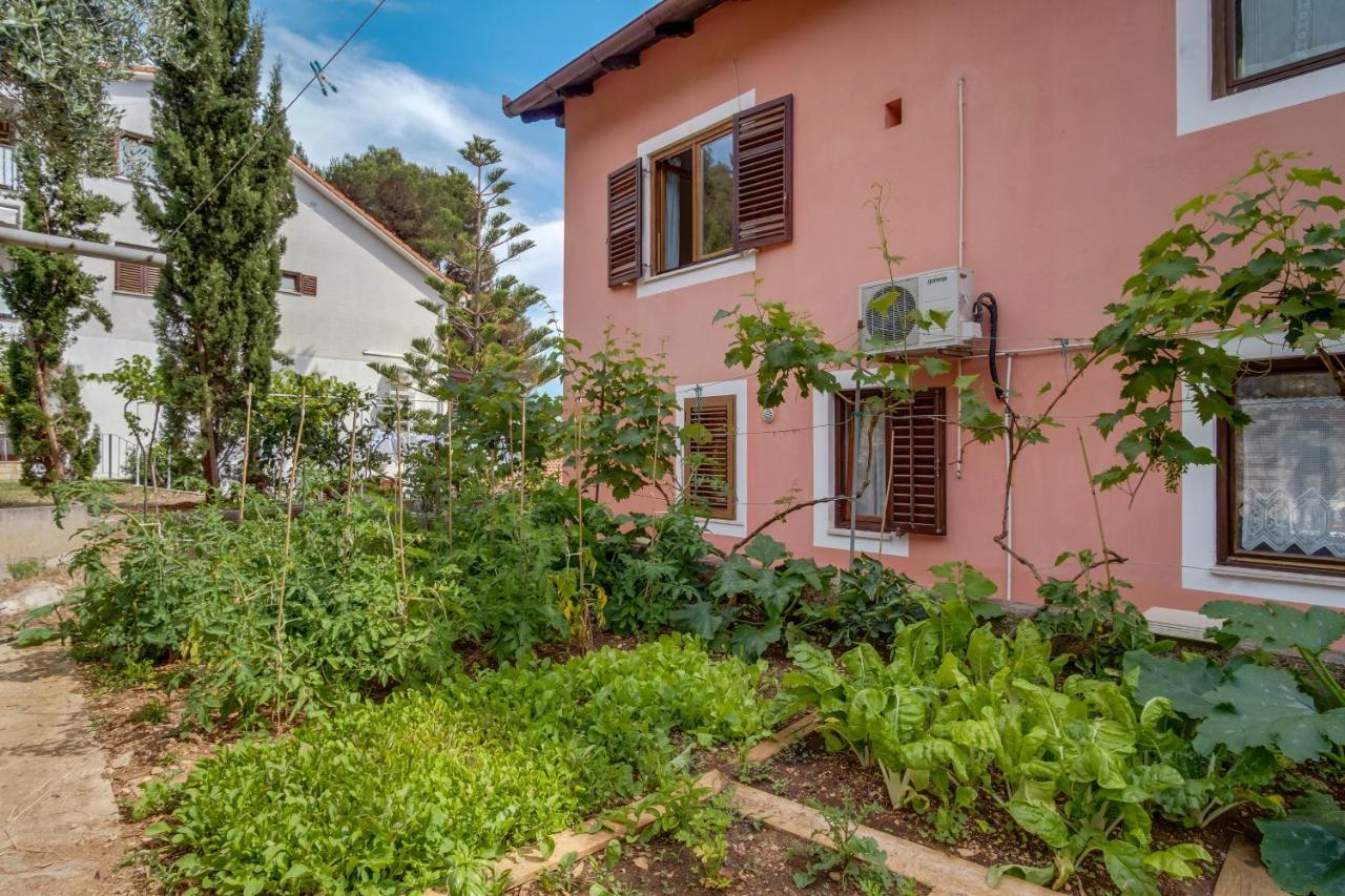 Apartments Villa Julija Mali Lošinj Extérieur photo