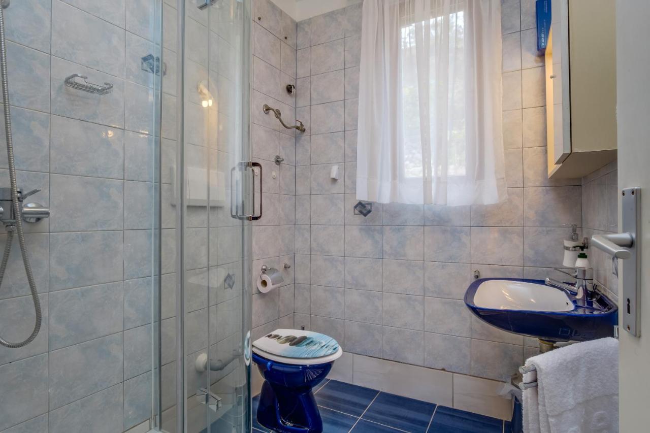 Apartments Villa Julija Mali Lošinj Extérieur photo