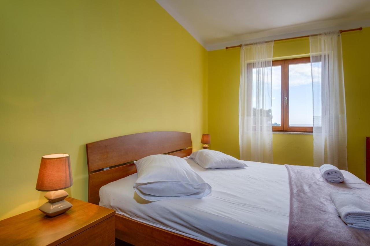Apartments Villa Julija Mali Lošinj Extérieur photo