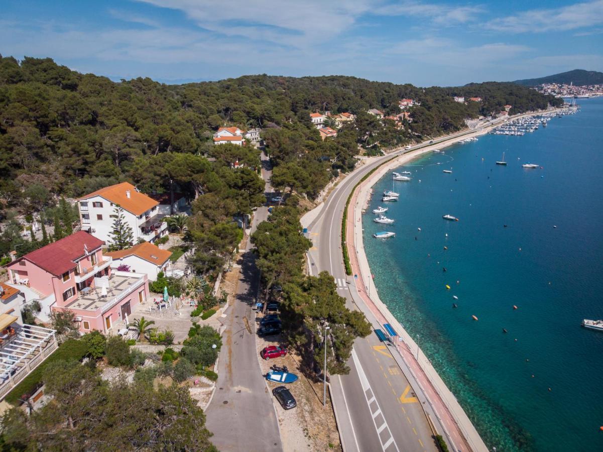Apartments Villa Julija Mali Lošinj Extérieur photo