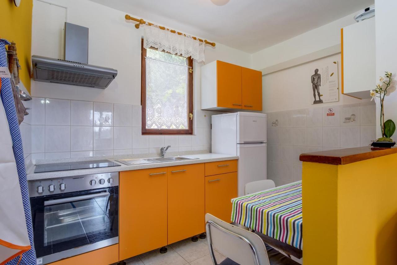 Apartments Villa Julija Mali Lošinj Extérieur photo