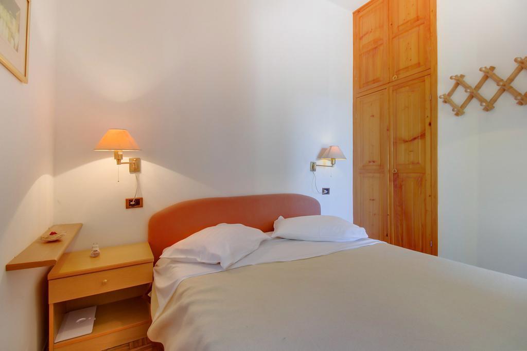 Apartments Villa Julija Mali Lošinj Chambre photo