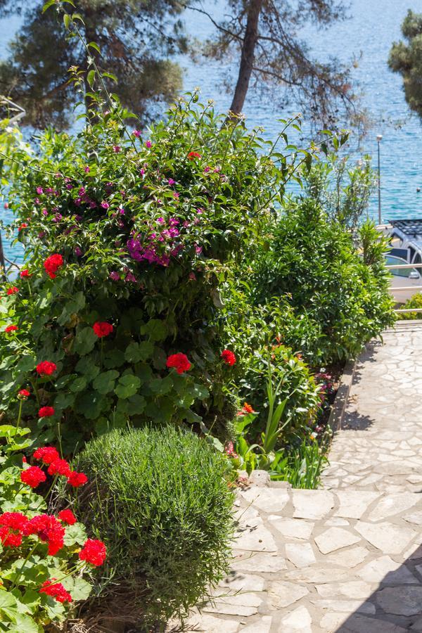 Apartments Villa Julija Mali Lošinj Extérieur photo